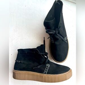 Free People black suede raw trim leather boots with laces size 39